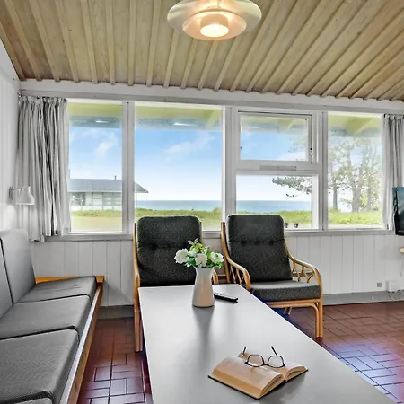 Casa de Férias Two-bedroom In Gilleleje
